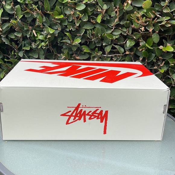 NIKE AIR MAX 2013 / STUSSY - Picture 11 of 11